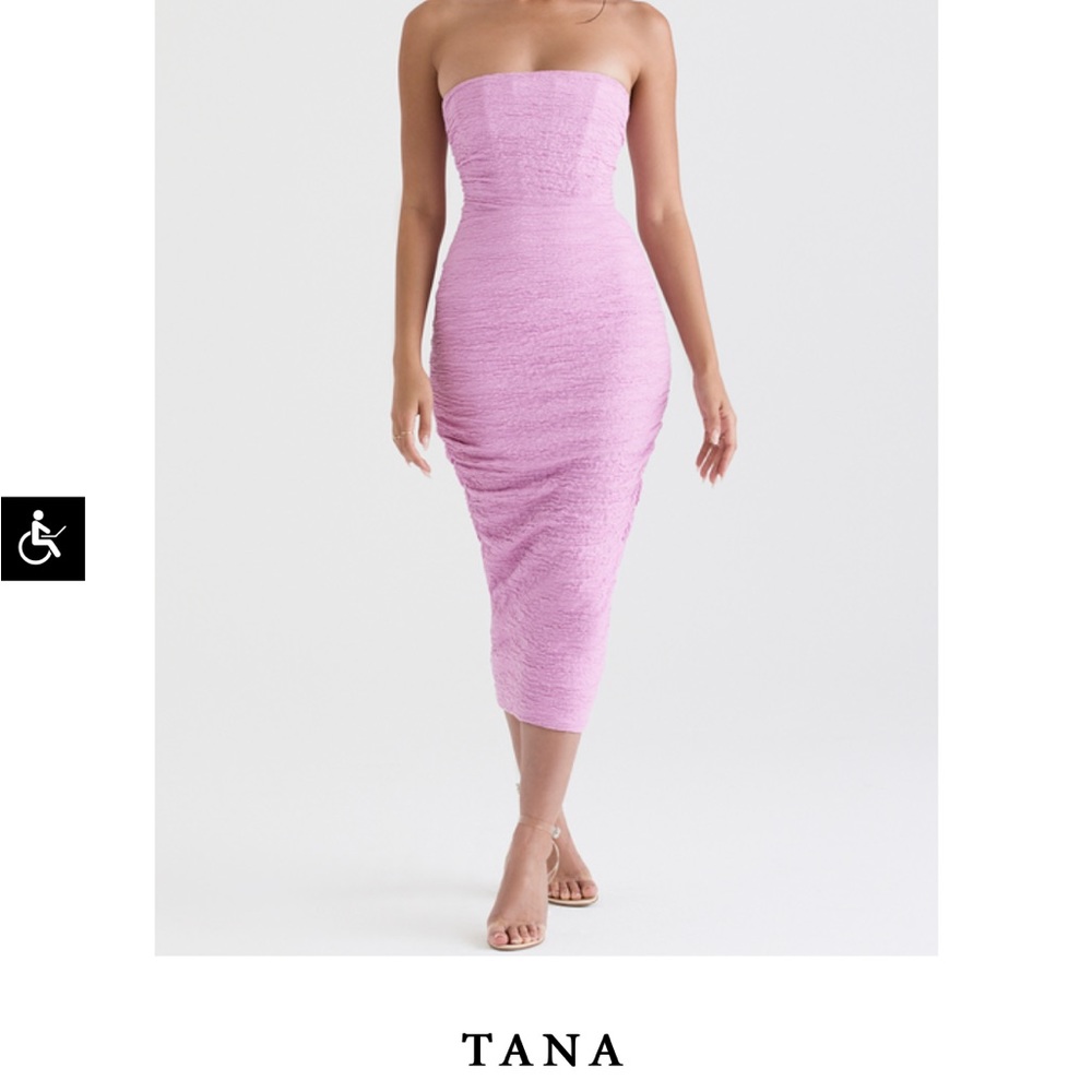 House of CB “Tana” Dress | pretty pink strapless silhouette